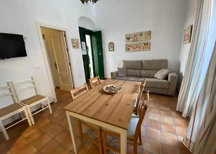 El Arco كونيل ذي لا فرونتيرا